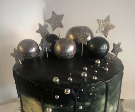 Am's Cakes & Bakes