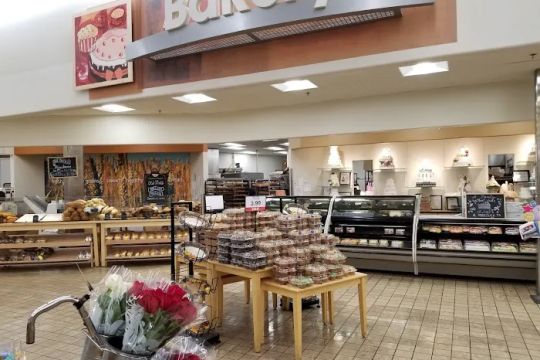 Hy-Vee Bakery