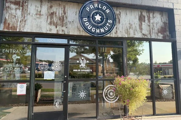 Parlor Doughnuts Picture 4