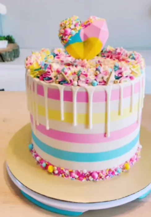 Love + Flour Bakery Picture 6