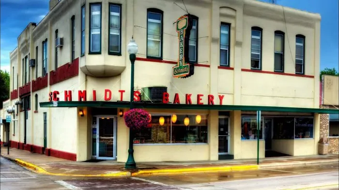 Schmidt's Bakery Picture 5