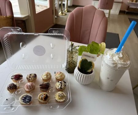 Sugar 'n Spice Cheesecakes & Coffee
