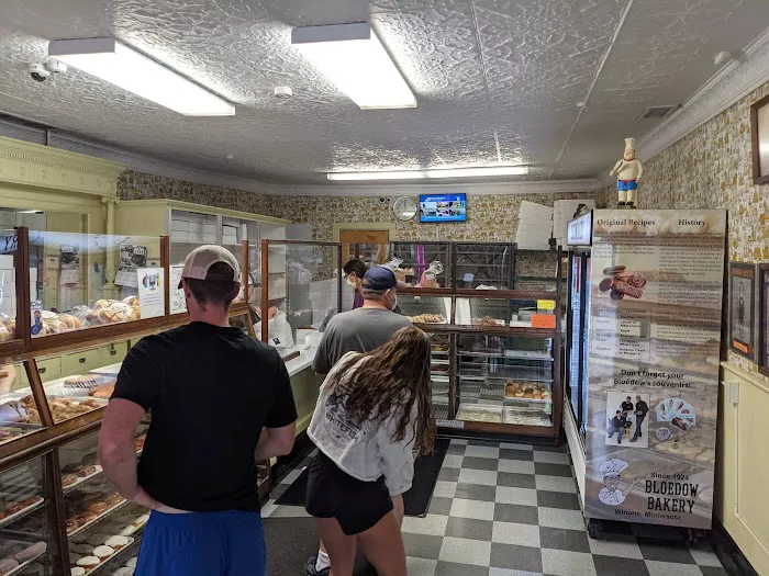 Bloedow Bakery Picture 9