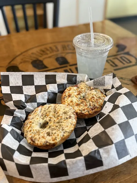 OTB Cafe - Old Town Bagels Picture 6