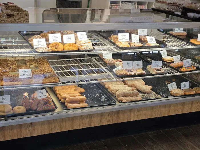 Linda's Bakery Picture 3
