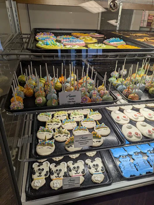 Linda's Bakery Picture 6