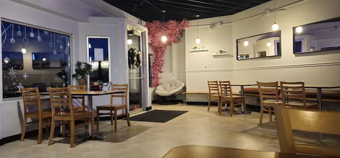 Sweet Haus Picture 7
