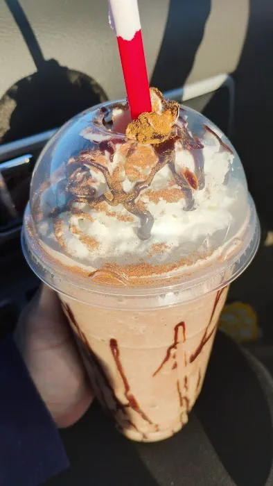 Mocha & Mini Picture 1