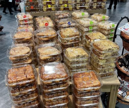 Hy-Vee Bakery