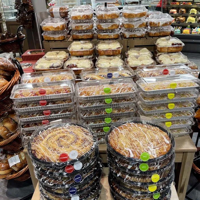 Hy-Vee Bakery Picture 2