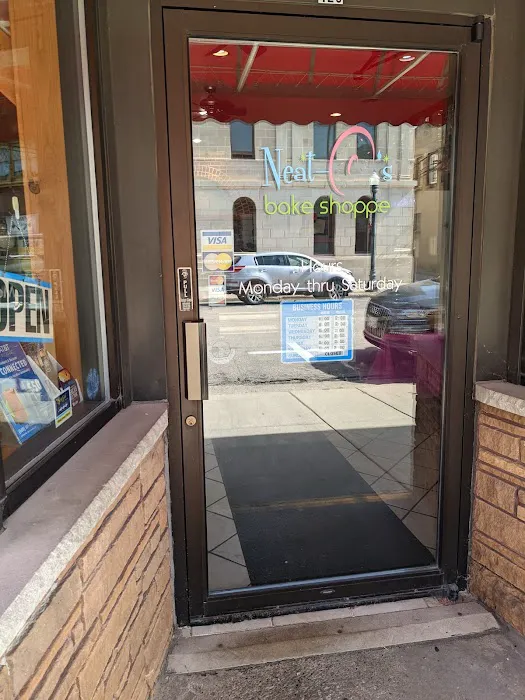 Neat-O's Bake Shoppe Picture 1