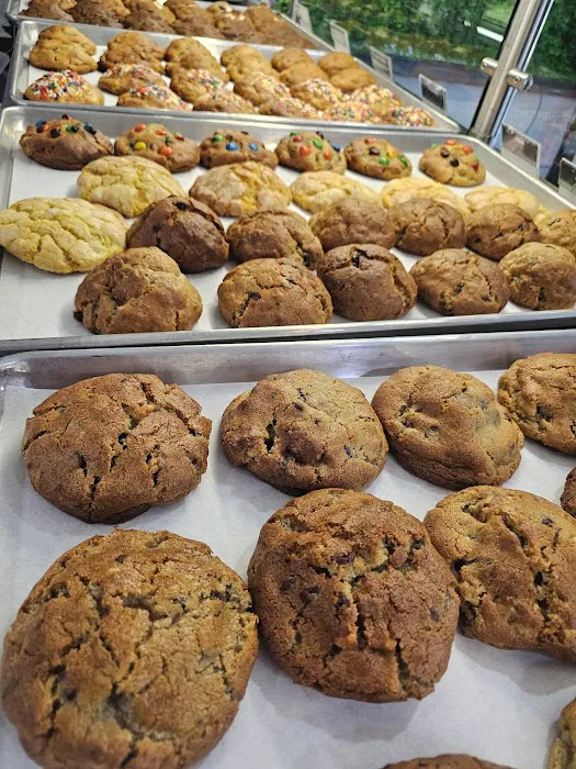 Yummee Treats Picture 1
