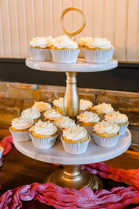 Craig's Cake Shop Picture 5