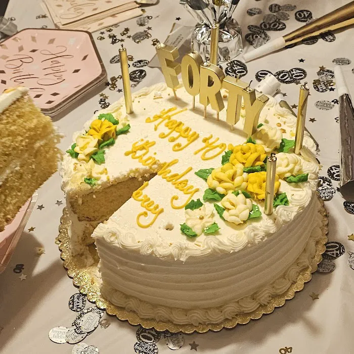 Karen The Cake Lady Picture 8