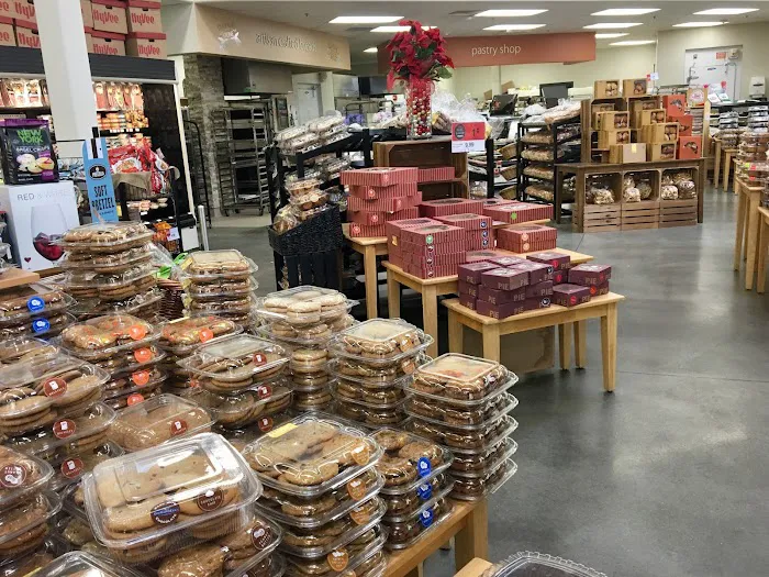 Hy-Vee Bakery Picture 3