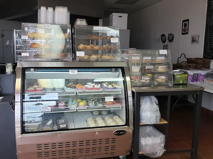 Two Sisters Bakery and Cafe Picture 9