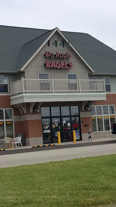Big Apple Bagels Picture 6