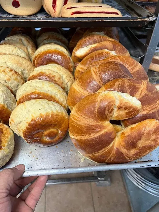 Pan & Pan Bakery & Mexican Cuisine Picture 9