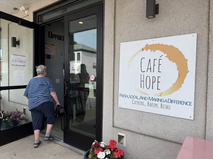 Cafe Hope Picture 8
