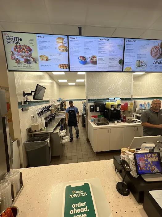 Auntie Anne's Picture 3