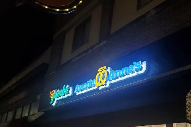 Auntie Anne's