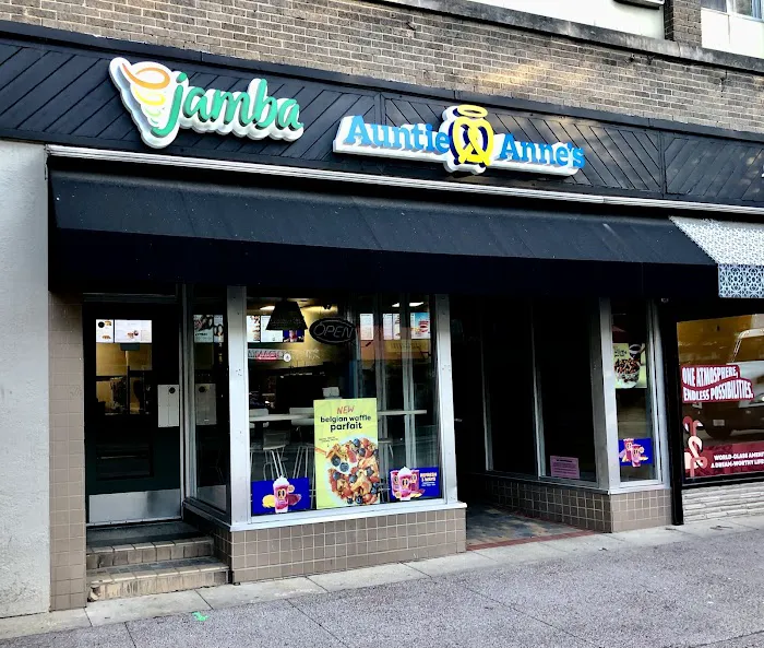 Auntie Anne's Picture 2