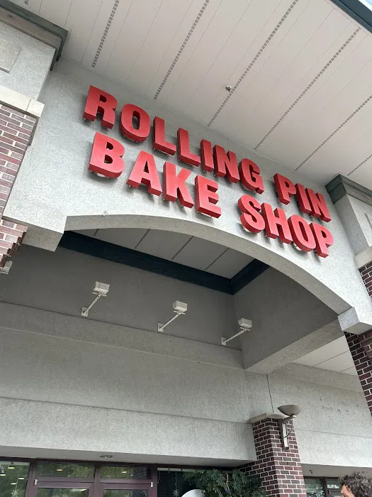 Rolling Pin Bake Shop Picture 5