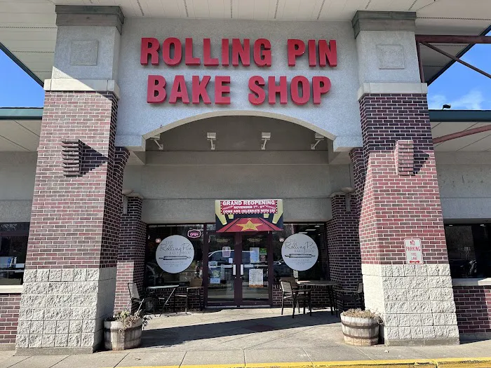 Rolling Pin Bake Shop Picture 8