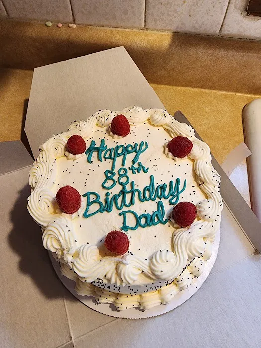 Rolling Pin Bake Shop Picture 6