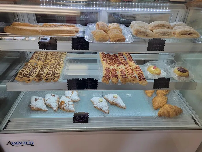 Gianna's Sweets & K-fe Picture 2