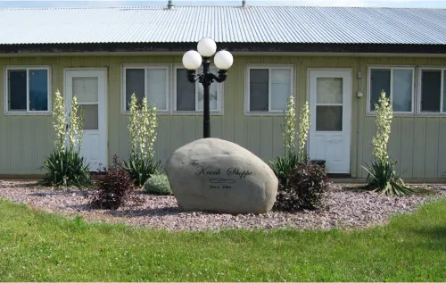 The Knock Shoppe Picture 3