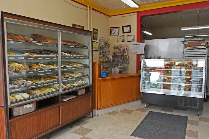 Bryannas Bakery Picture 6