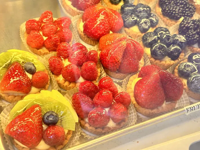 Bryannas Bakery Picture 7