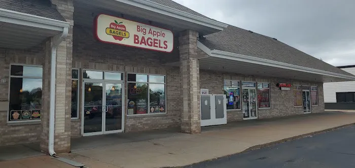 Big Apple Bagels Picture 6