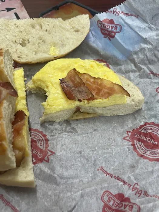 Big Apple Bagels Picture 8