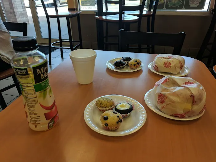 Big Apple Bagels Picture 1