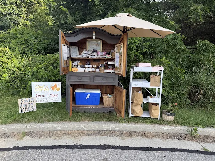 Cluck + Crumble LLC Picture 8