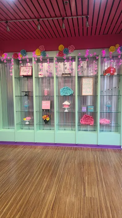 Kisha's Desserts & Eatery Picture 6