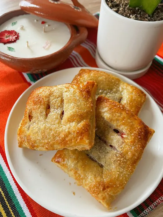 Con Amor Bakery & Cafe Picture 3