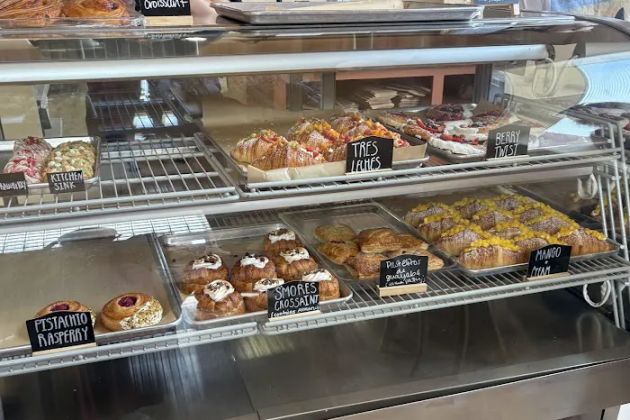 Con Amor Bakery & Cafe