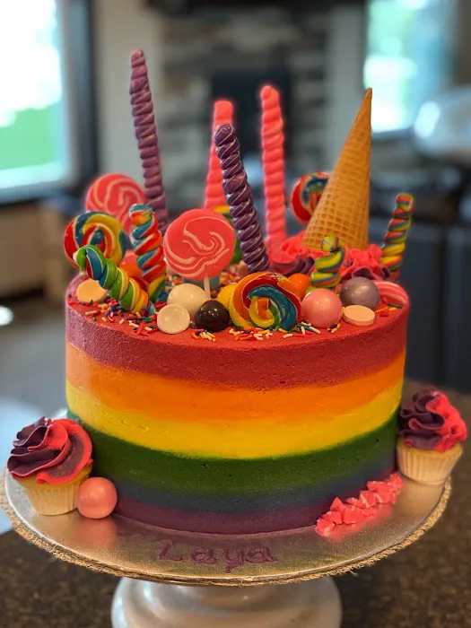 Candi's Cake Creations Picture 8