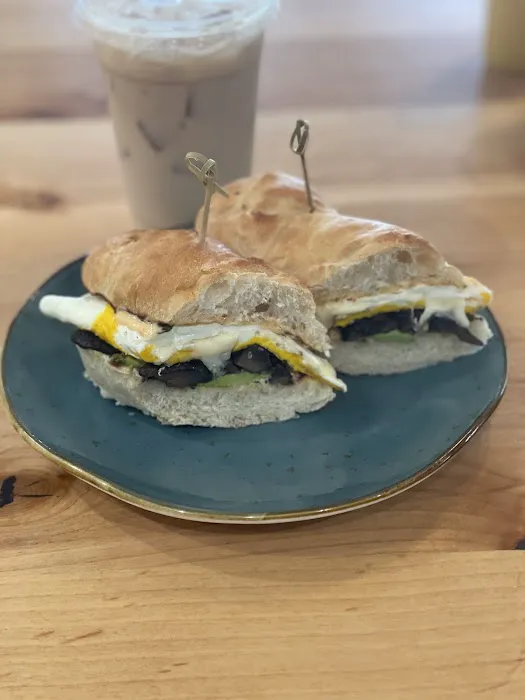 Feedwell Kitchen and Bakery Picture 6