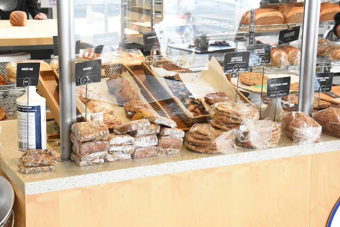 Great Harvest Bread Co. Picture 8