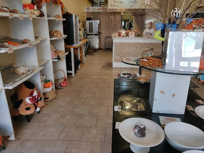 Klein's Market Bakery Picture 3