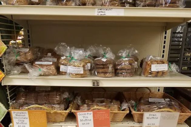 Earthcrust Bakery