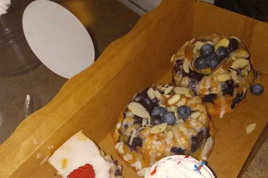White Tree Bakery