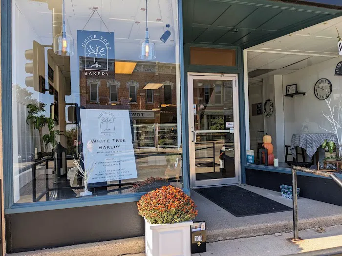 White Tree Bakery Picture 4