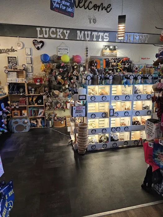 Lucky Mutts Bakery LLC Picture 1