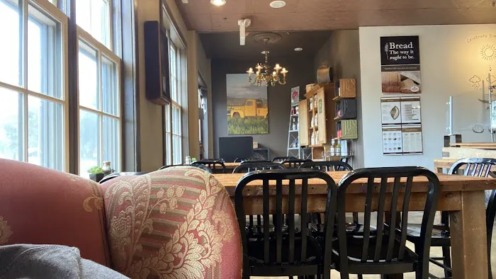 Great Harvest Bread Co. - Bakery & Cafe, Delafield Picture 1