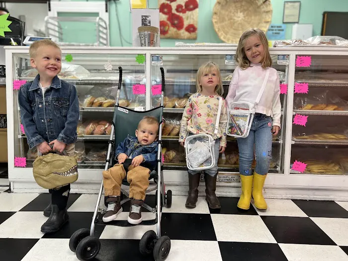 Family bake shop Picture 4